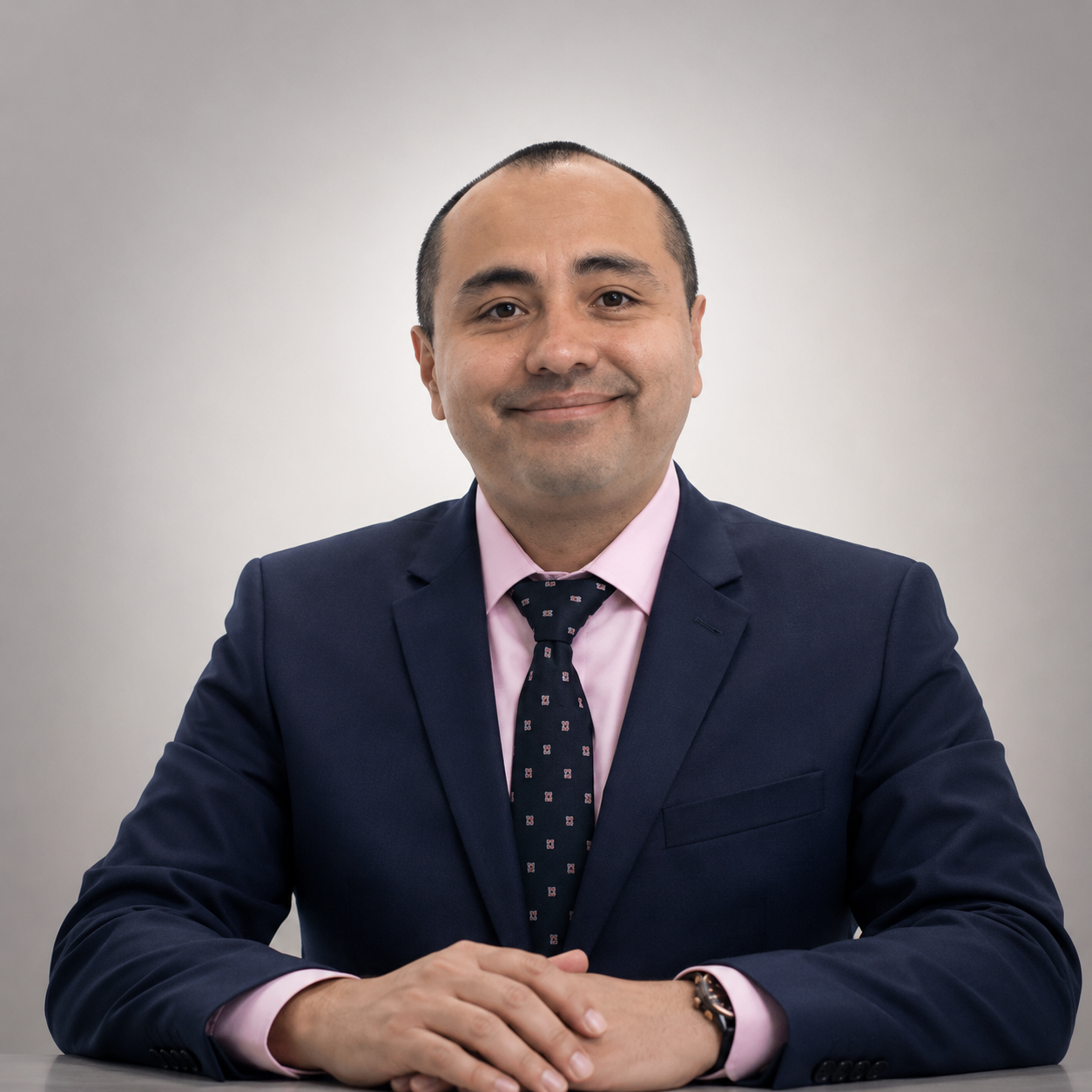 Dr. Giovanni Higuera — Fundador HICRIS